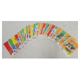 (24) 1969T Football Cards