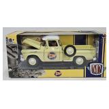 Castline M2 Machines 1:24 '58 Chevy Apache (MIB)