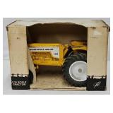 Ertl 1:16 Minneapolis-Moline 6940 Tractor w/OB