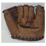 1940ï¿½s Wilson A2121 Billy Loes Baseball Glove