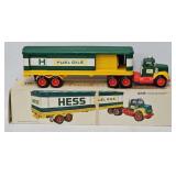 1976 Hess Gasoline Truck w/3 Barrels + Box