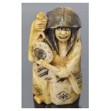 Antique Japanese Ivory 'Karakuri' Netsuke