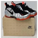 Nike Air Foamposite Pro Sneakers Size 9