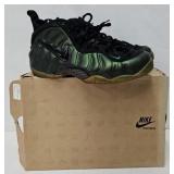 Nike Air Max Tempo Basketball Sneakers (Size 9)