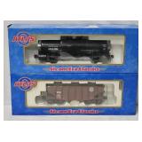 Train - (2) Atlas O-Gage Freight Cars (MIB)