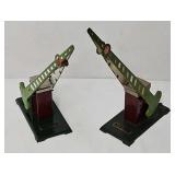 Train - (2) Lionel #77 Automatic Crossing Gates