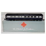 Train-  Aristo-Craft 31502 G-Gauge B&O Diner. Car