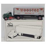 1st Gear 1:34 Die Cast Wooster Tractor Trailer