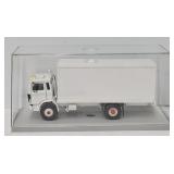 CEF Reflex 1:43 Die Cast Mack 200 Box Truck