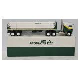 Conrad #3519 1:50 Air Products Freightliner (MIB)