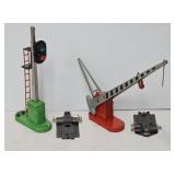 Train - Lionel #152 & 153 O-gauge Train Signals