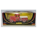 Solido Prestige 1:18 Die Cast Ford Pompiers Truck
