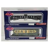 Train - (2) Atlas O-Gauge Reading Freight Cars