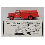 1st Gear Die Cast D-X 1951 Ford Fuel Tanker