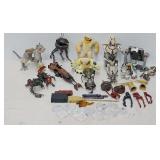 Lot Star of Wars Toy Accessories, Robots & Coins