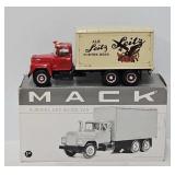 1st Gear 1:34 Die Cast Seitz Beer Delivery Van