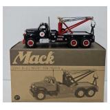 1st Gear 1:34 Die Cast Mack Texaco Tow Truck (MIB)