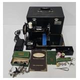 Singer #221-1 Featherweight Sewing Machine
