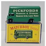 Matchbox #46B Pickford Removal Van