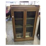 QUARTERSAWN OAK DOUBLE DOOR BOOKCASE