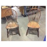 WINDSOR BOWED-BRACEBACK CHAIRS