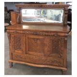 QUARTERSAWN OAK SIDEBOARD WITH BEVELED MIRROR