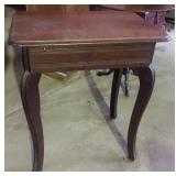 EASTLAKE TABLE EASTLAKE TABLE