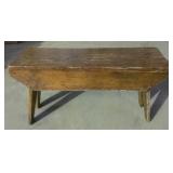 SMALL WOOD BENCH