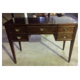 TAPERED LEG KNEE HOLE DESK