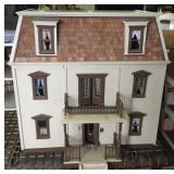OLD STYLE DOLL HOUSE OLD STYLE DOLL HOUSE