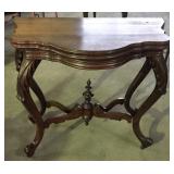 VICTORIAN CARVED LEG GAME TABLE