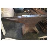 EARLY IRON ANVIL