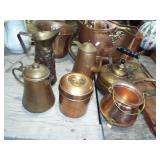 ASSORTED BRASS AND COPPER ITMES