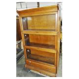 3 SECTION OAK BOOKCASE