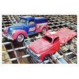 RETRO TOY TRUCK RETRO TOY TRUCK