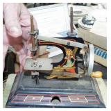 MID CENTURY CHILD SEWING MACHINE MID CENTURY CHILD SEWING MACHINE