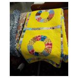 QUILTS QUILTS