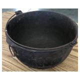 CAST IRON POT