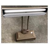 FLOURESCENT DESK LAMP FLOURESCENT DESK LAMP