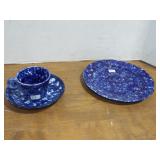BLUE SPONEWARE DECORATED CUP SAUCER & UNDERPLATE BLUE SPONEWARE DECORATED CUP SAUCER & UNDERPLATE