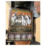 2009 YANKIES BASEBALL CARDS