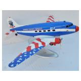 SMALL MODEL AIRPLANE