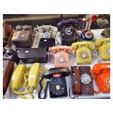 colored retro telephones colored retro telephones