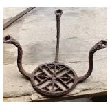 ANTIQUE IRON BUGGY STEP ANTIQUE IRON BUGGY STEP
