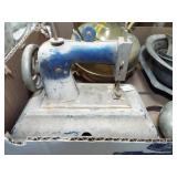 CHILD SMALL SEWING MACHINE CHILD SMALL SEWING MACHINE