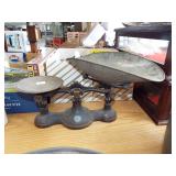 CAST IRON SCALE AND SCOOP CAST IRON SCALE AND SCOOP