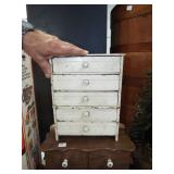 MINIATURE 5 DRAWER DOLL CHEST