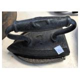SMOOTHING IRON SMOOTHING IRON