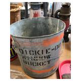 MINNOW BUCKET MINNOW BUCKET