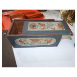 FOLKART DECORATED SLIDE LID BOX FOLKART DECORATED SLIDE LID BOX